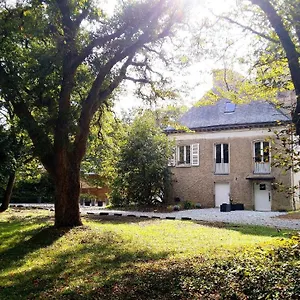 Bed & Breakfast Kastellren - - Grand Parking Prive, Rennes